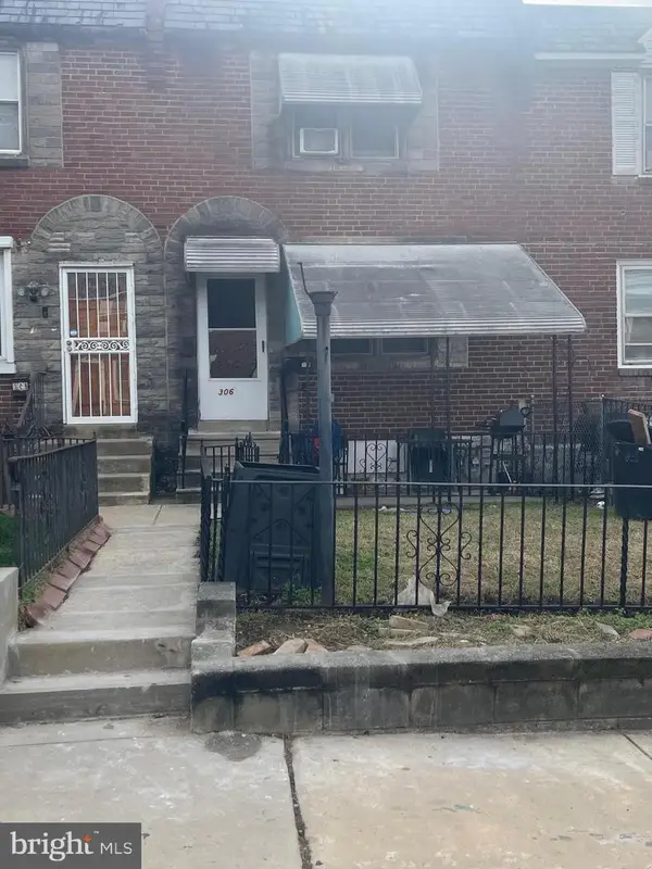 306 Golf Rd, DARBY, PA 19023