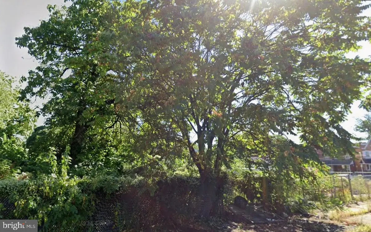 513 Barclay St, Chester, PA 19013 - Image #1