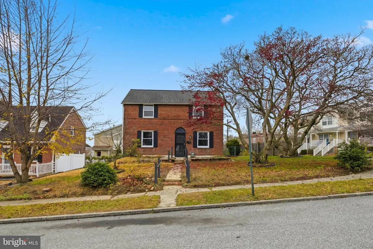 333 S Taylor Ave, Crum Lynne, PA 19022 - Image #1