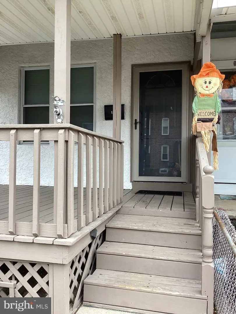 13 W 8th St, Marcus Hook, PA 19061 - Image #2