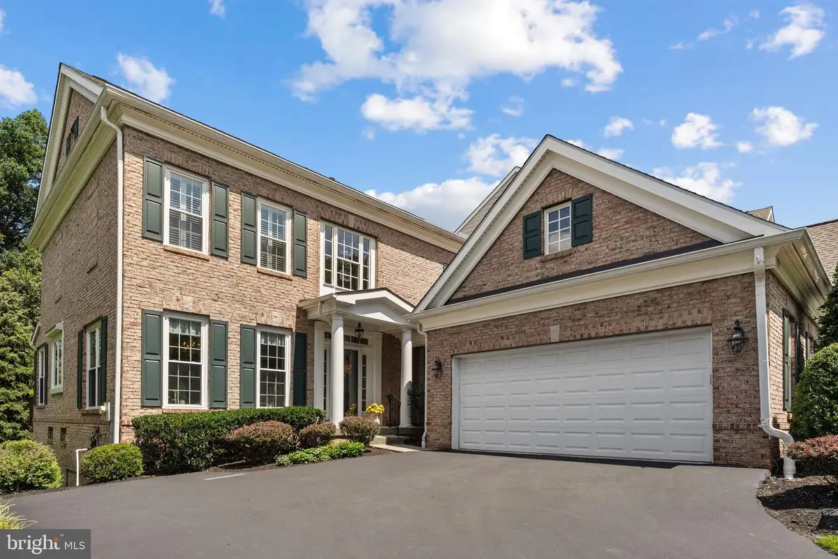 121 Camelot Ln, Newtown Square, PA 19073 - Image #1