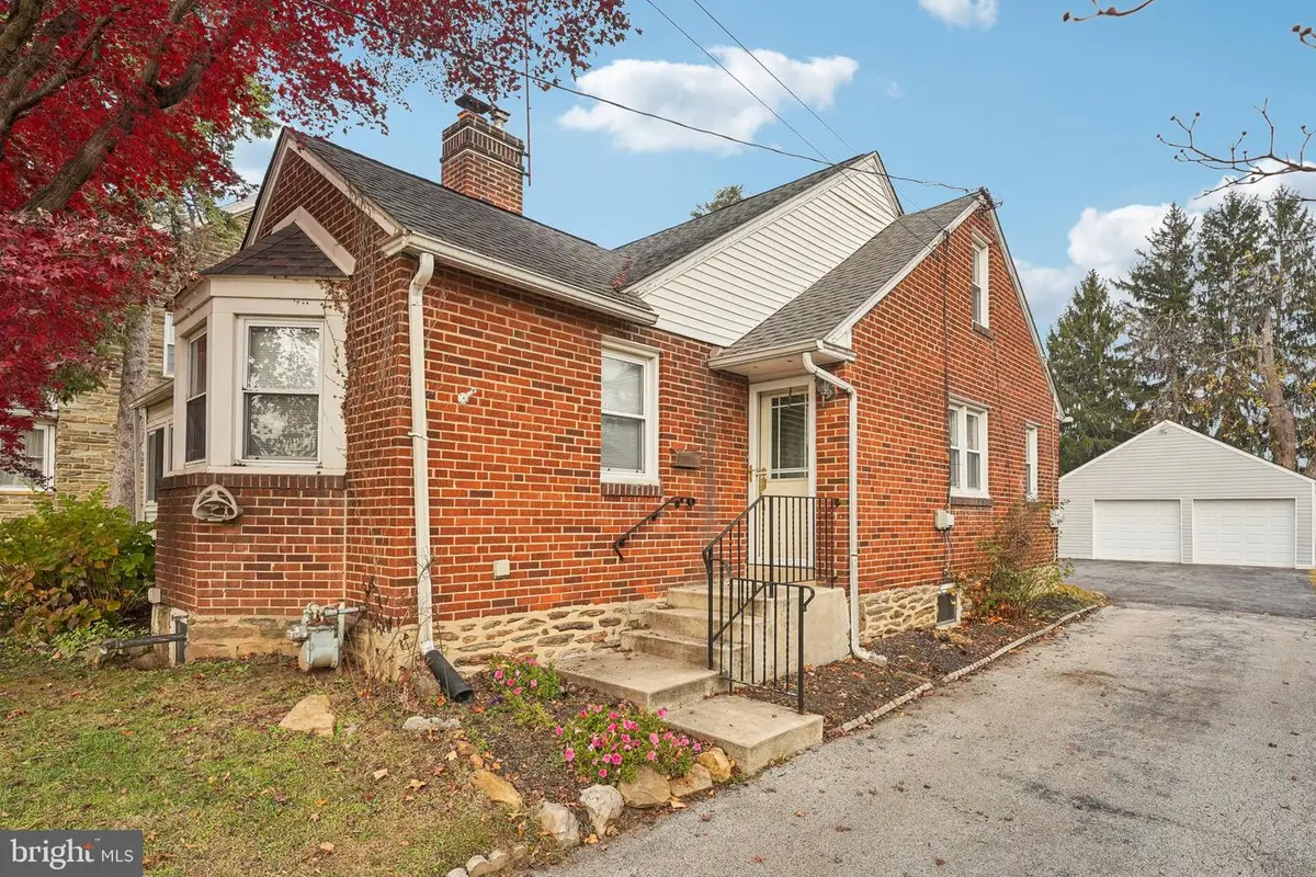 203 S Oak Ave, Primos, PA 19018 - Image #1