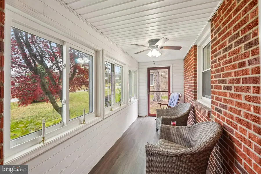 203 S Oak Ave, Primos, PA 19018 - Image #3