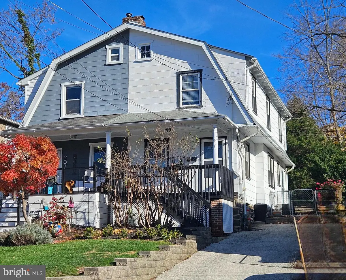 205 N Aberdeen Ave, Wayne, PA 19087 - Image #1