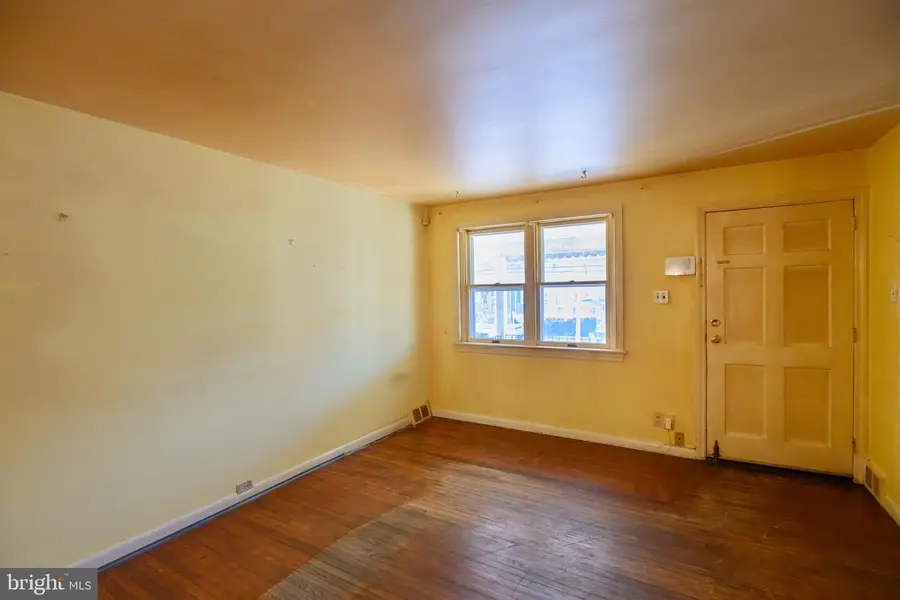 127 Sherbrook Blvd, Upper Darby, PA 19082 - Image #3