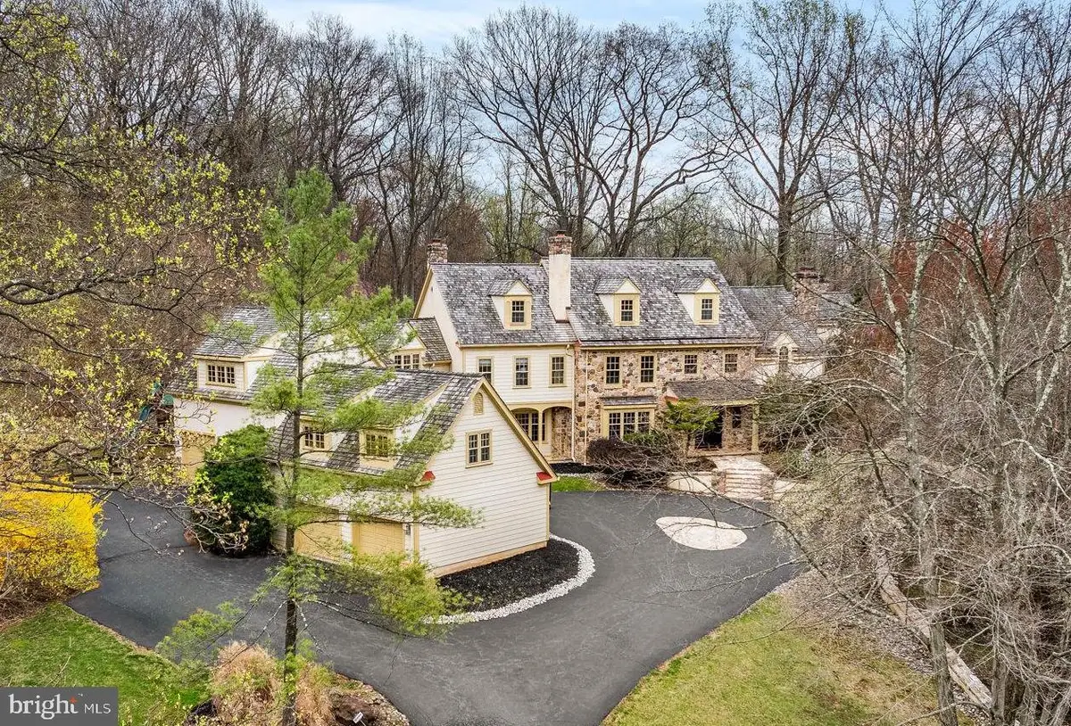 20 Sleepy Hollow Dr, Newtown Square, PA 19073 - Image #1