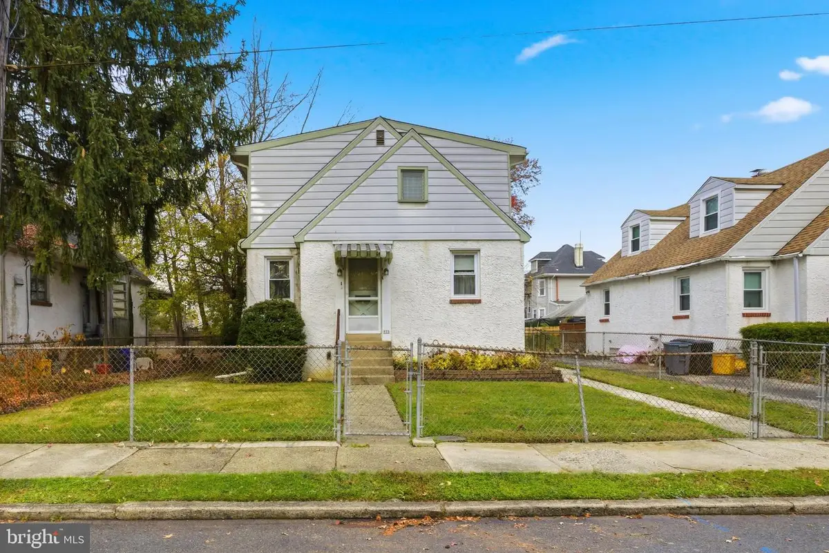 933 Bedford Ave, Collingdale, PA 19023 - Image #1