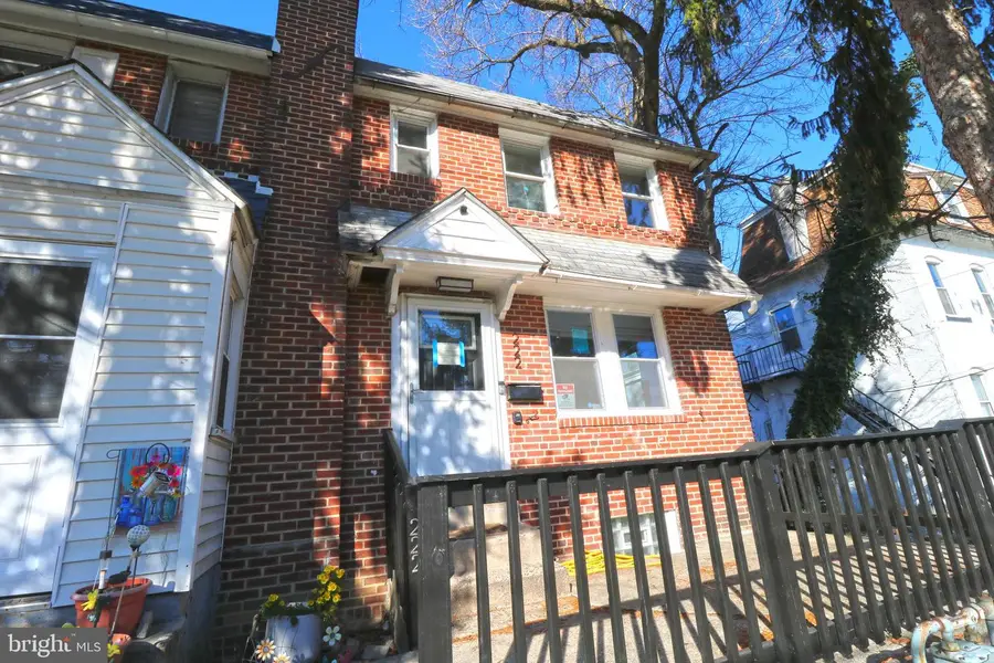 222 E 24th St, Chester, PA 19013 - Image #2
