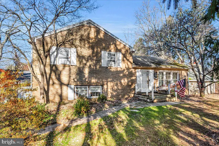 995 Smithbridge Rd, Glen Mills, PA 19342 - Image #2