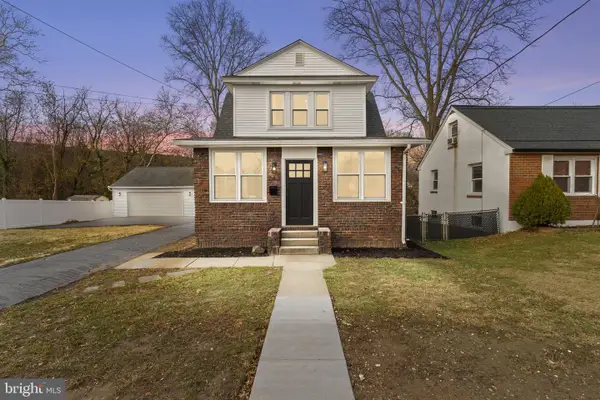 242 Willard Dr, RIDLEY PARK, PA 19078