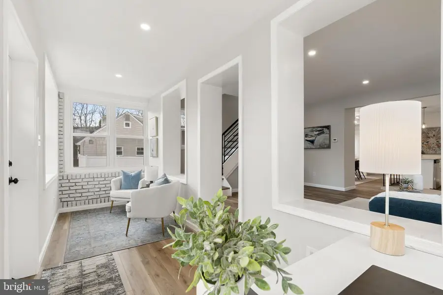 242 Willard Dr, Ridley Park, PA 19078 - Image #3