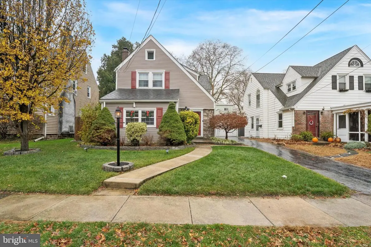 920 Alexander Ave, Drexel Hill, PA 19026 - Image #1