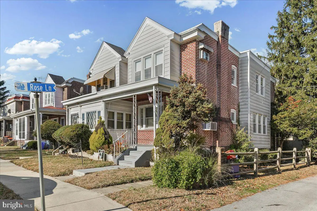210 Sunnyside Ave, Chester, PA 19013 - Image #1