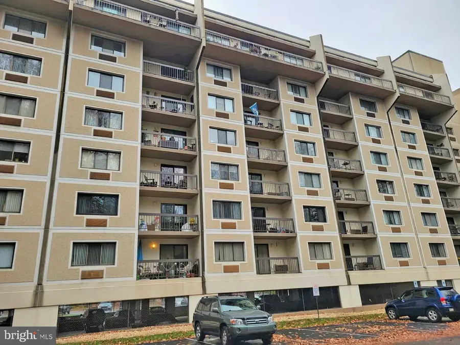 800 Avondale Rd #7n, Wallingford, PA 19086 - Image #3