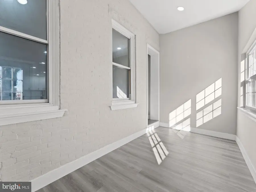 28 S 12th St, Darby, PA 19023 - Image #3