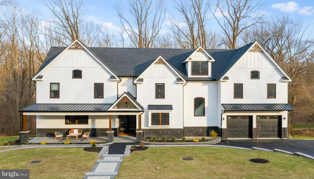 8 Chipmunk Ln, Media, PA 19063 - Image #1