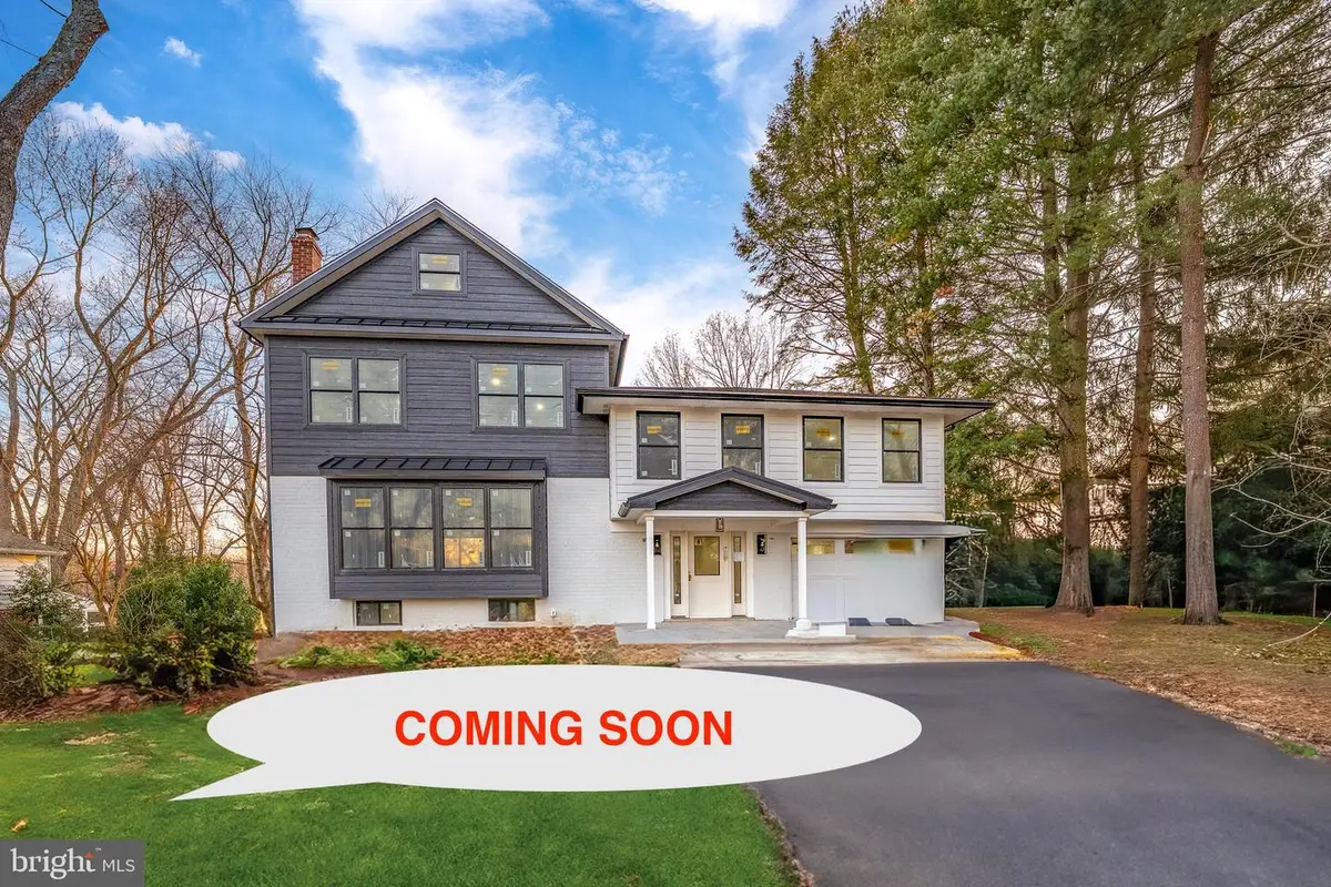 212 Aronimink Dr, Newtown Square, PA 19073 - Image #1