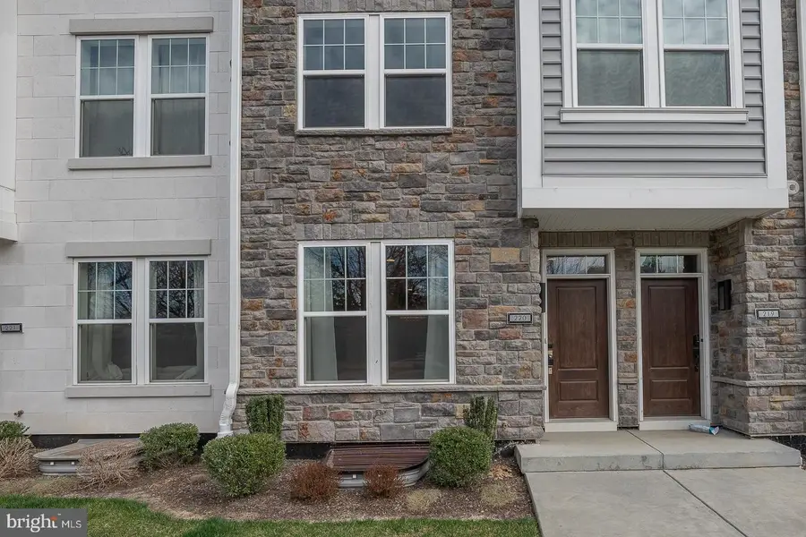 220 Charles Ellis Dr, Newtown Square, PA 19073 - Image #2