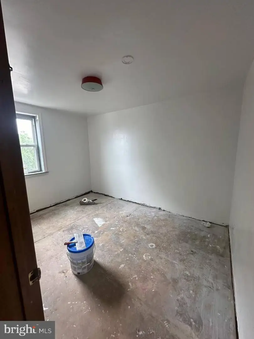 2019 Delmar Dr, Folcroft, PA 19032 - Image #3