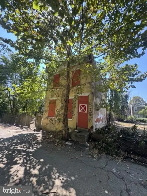 222 Byram St, Chester, PA 19013 - Image #3