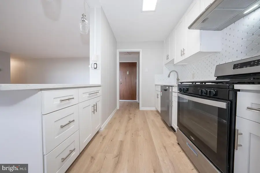 1030 E Lancaster Ave #702, Bryn Mawr, PA 19010 - Image #2