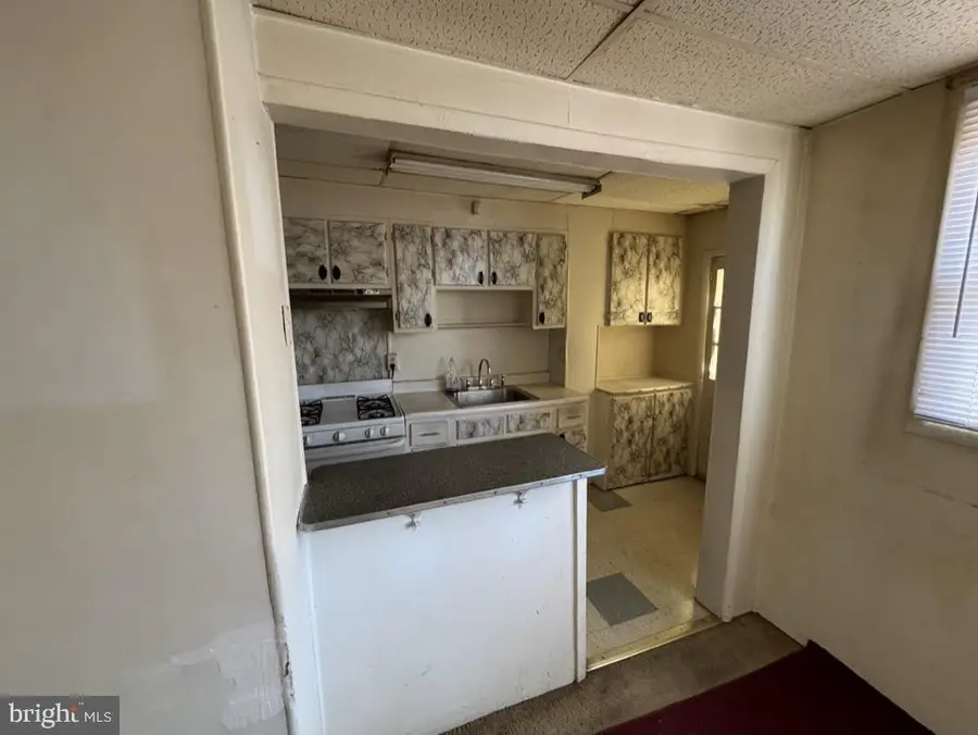 660 Copley Rd, Upper Darby, PA 19082 - Image #3