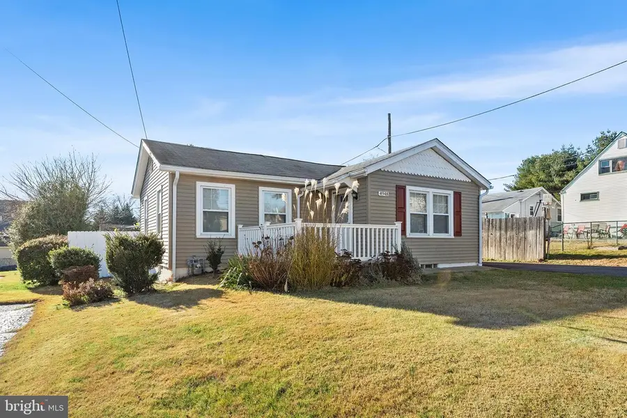 4948 Greenwood St, Brookhaven, PA 19015 - Image #2