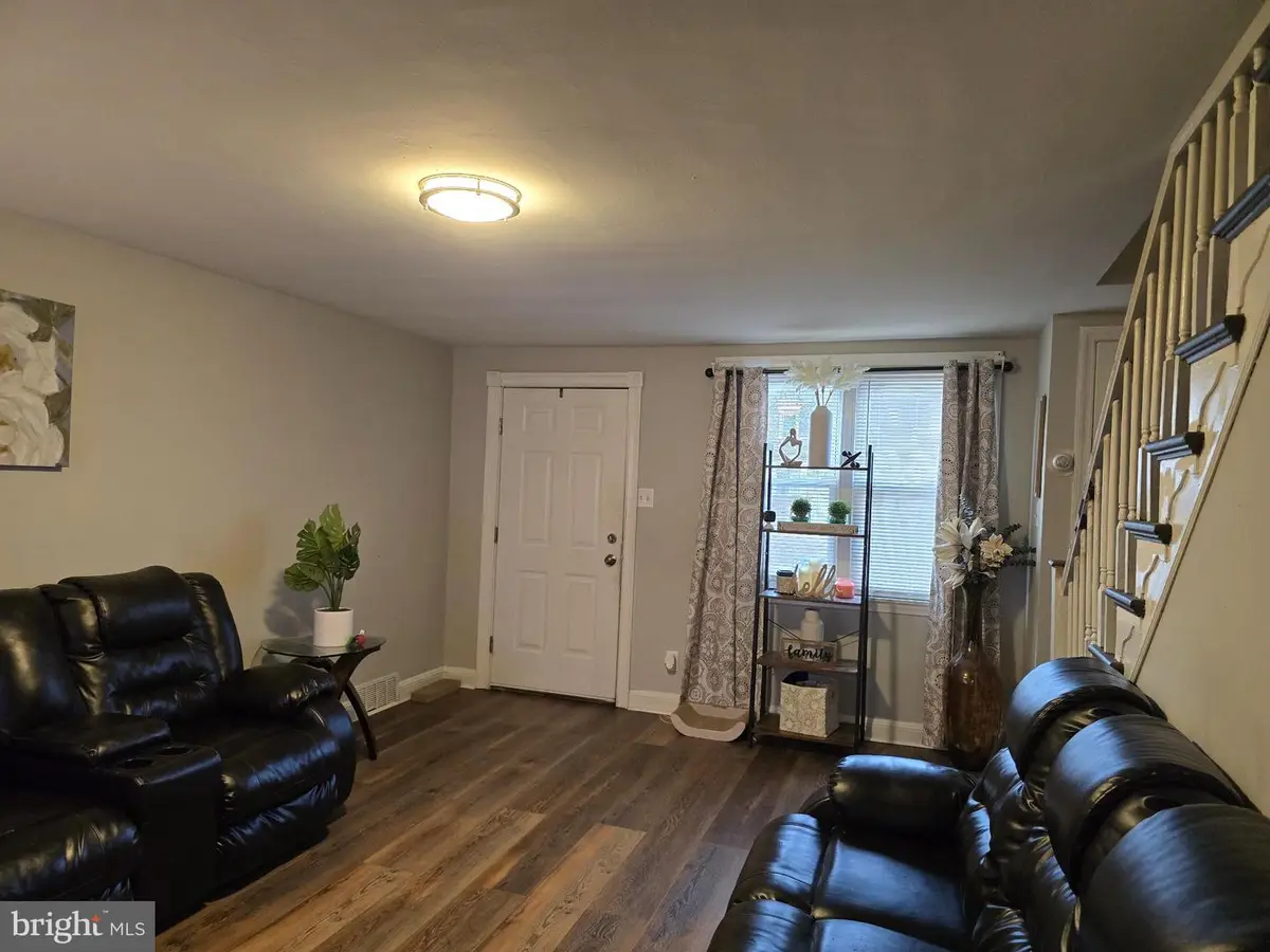 229 W 22nd St, Chester, PA 19013 - Image #1