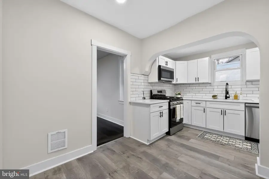 704 E 18th St, Chester, PA 19013 - #3