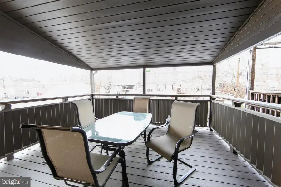 704 Crescent Dr, Glenolden, PA 19036 - Image #3