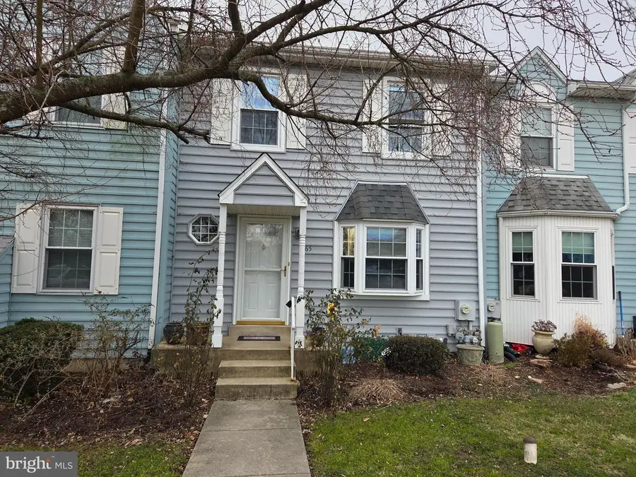 565 Applewood Ct, Aston, PA 19014 - #3