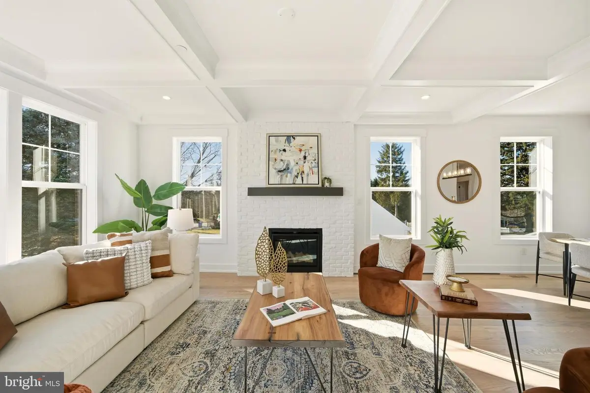 204 3rd Ave, Newtown Square, PA 19073 - Image #1