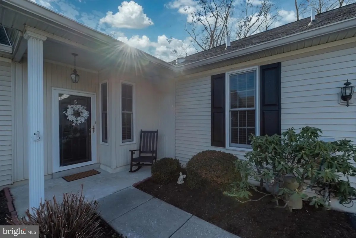 21 Hunters Way, Glen Mills, PA 19342 - Image #1