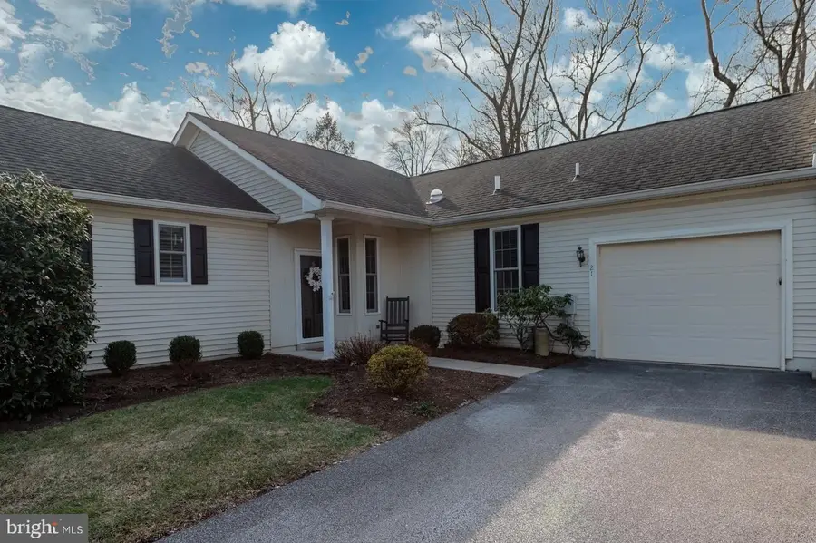 21 Hunters Way, Glen Mills, PA 19342 - Image #2