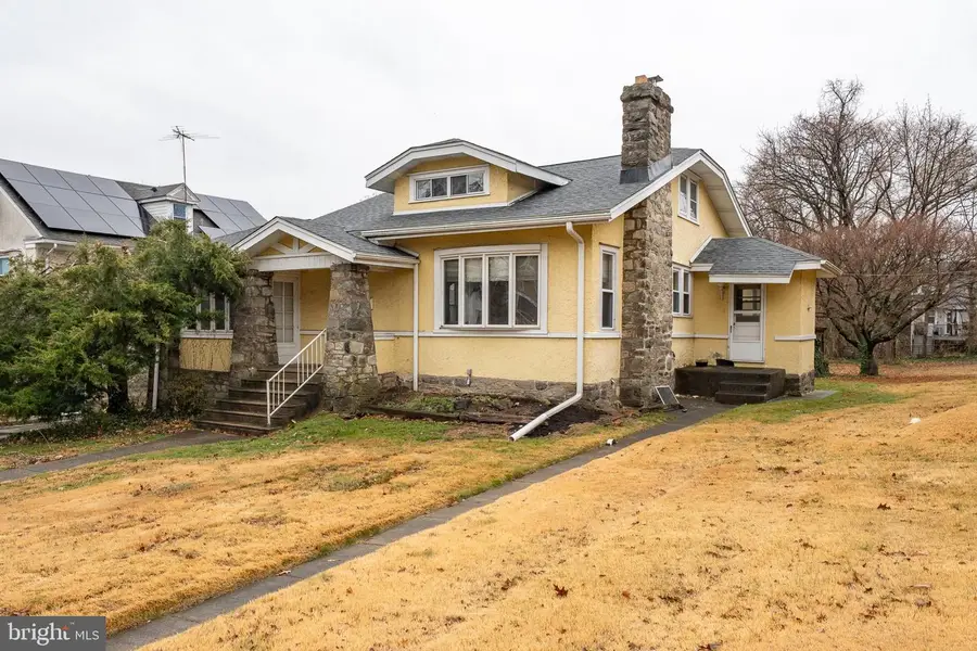 304 Shadeland Ave, Drexel Hill, PA 19026 - #2