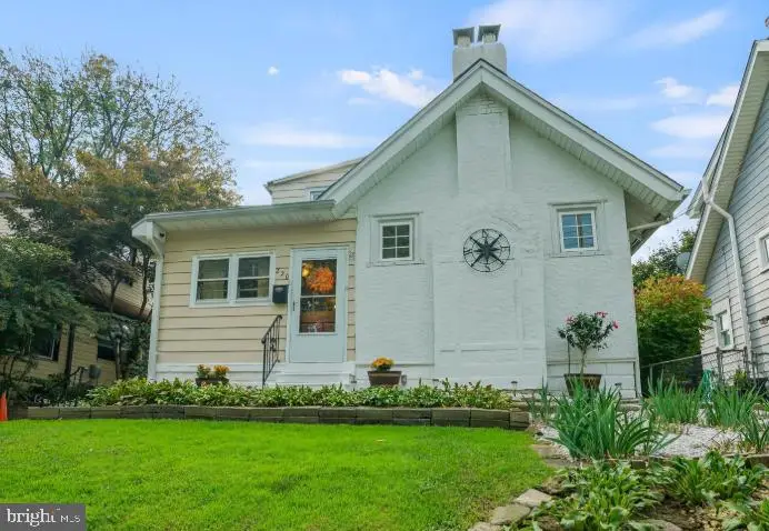 220 Birchwood Rd, Aldan, PA 19018 - Image #1