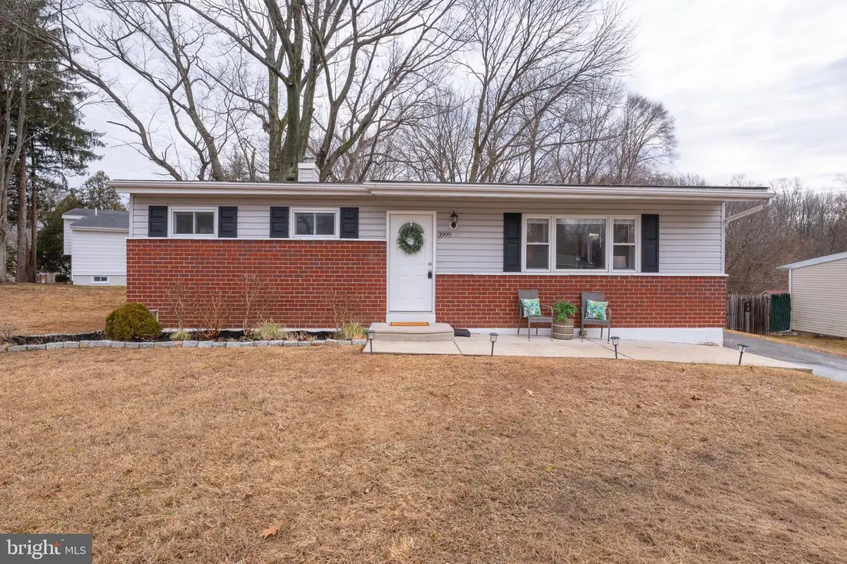 3999 Riviera Rd, Upper Chichester, PA 19061 - Image #1