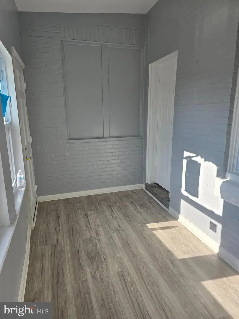 211 Spruce St, Darby, PA 19023 - #1