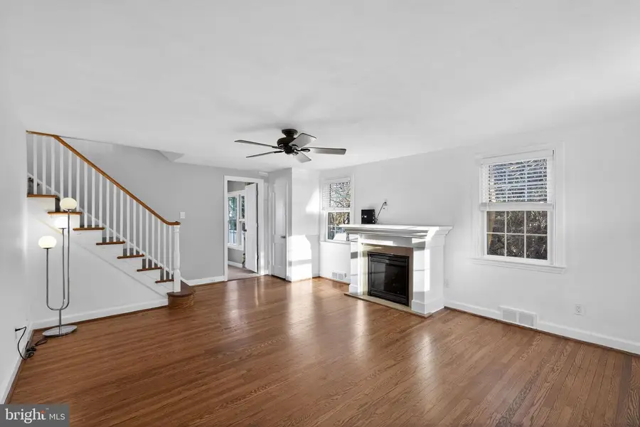 349 Kirks Ln, Drexel Hill, PA 19026 - Image #2