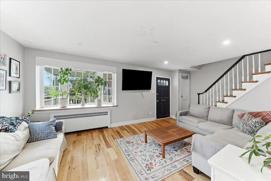 601 Willowbrook Rd, Havertown, PA 19083 - Image #2