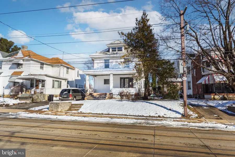 33 S Woodlawn Ave, Aldan, PA 19018 - Image #2