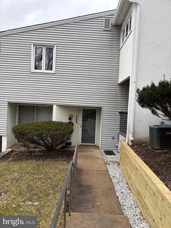 312 Belpaire Ct, NEWTOWN SQUARE, PA 19073