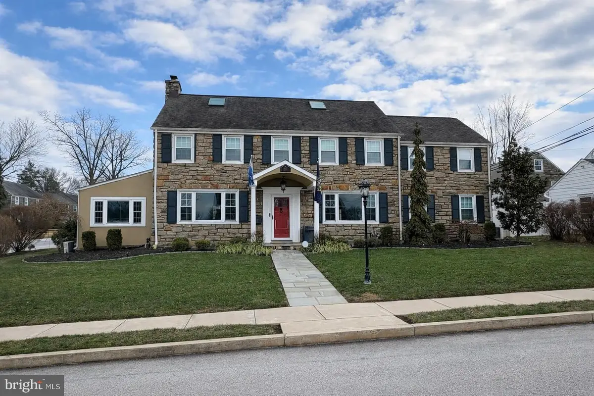 1028 Foss Ave, Drexel Hill, PA 19026 - Image #1