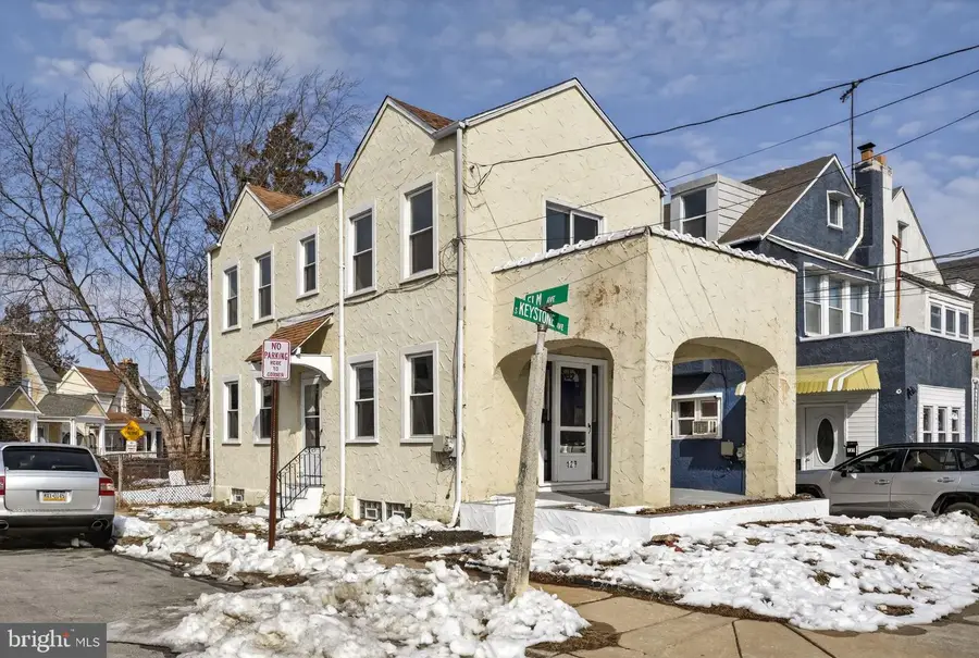 129 S Keystone Ave, Upper Darby, PA 19082 - #2