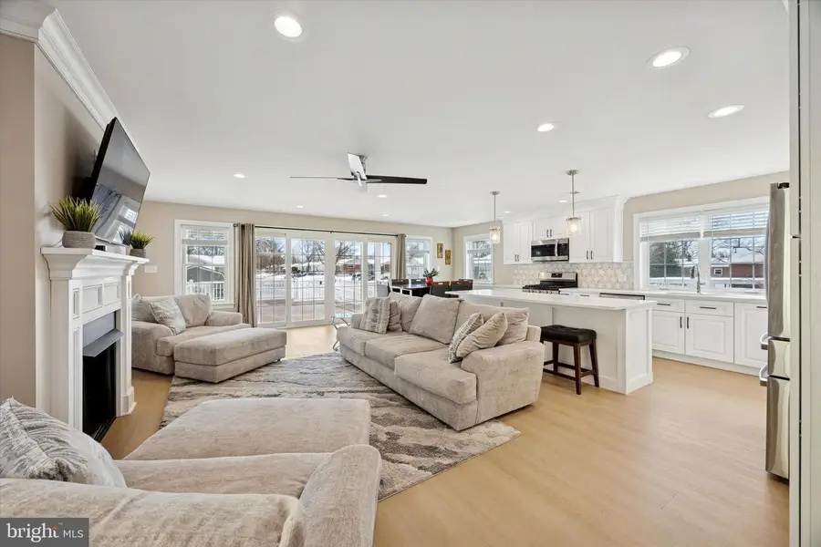 1002 11th Ave, Folsom, PA 19033 - Image #3