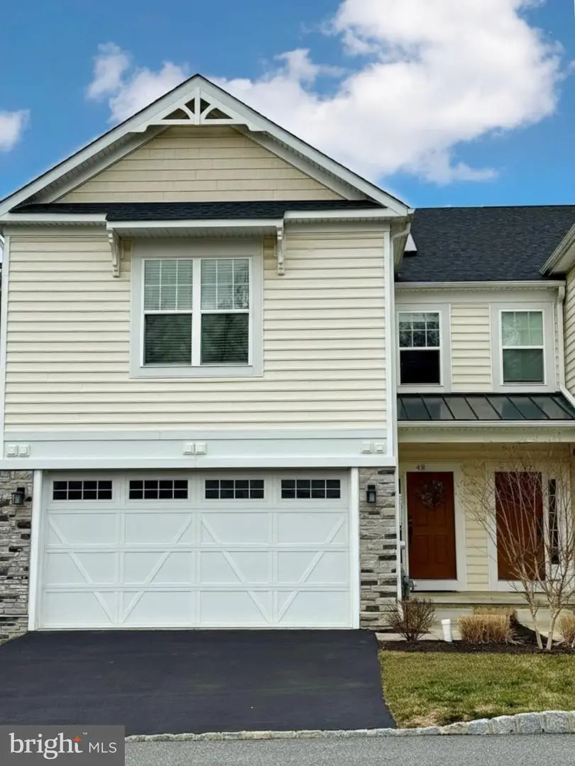 48 Hunters Ln, Glen Mills, PA 19342 - Image #2