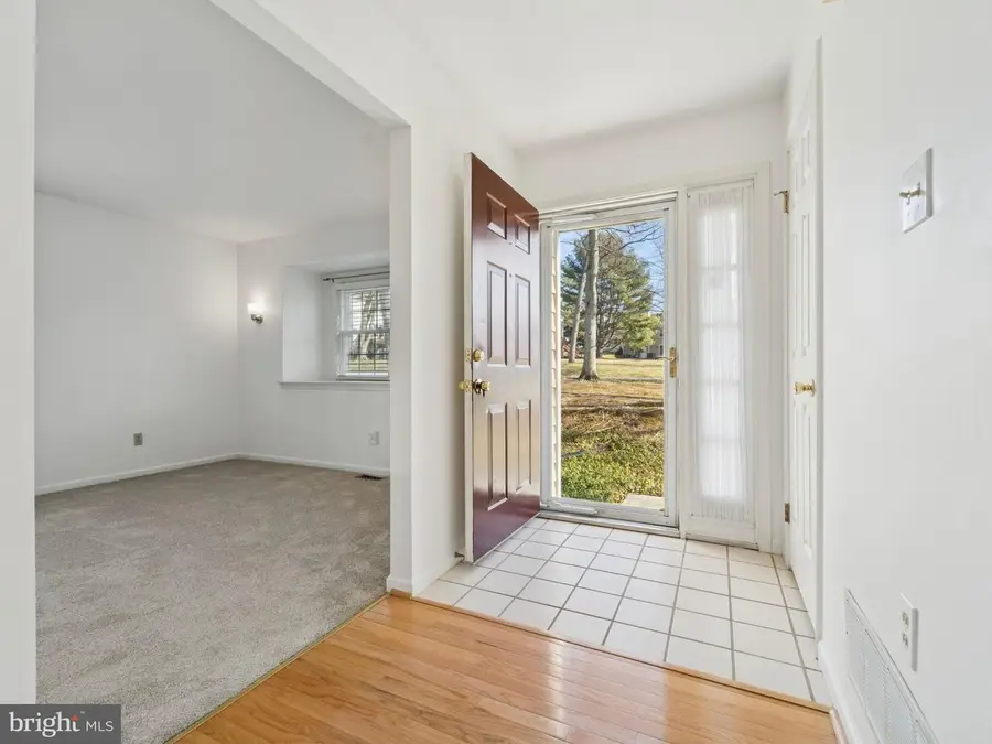 3405 Bridlewood Dr, Glen Mills, PA 19342 - Image #3