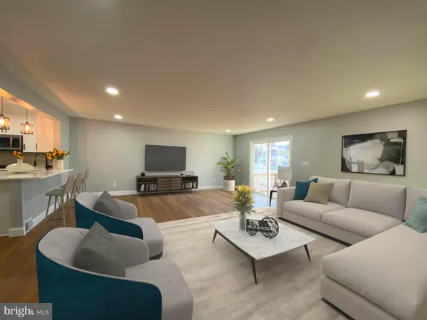 211 Scheivert Ave, ASTON, PA 19014