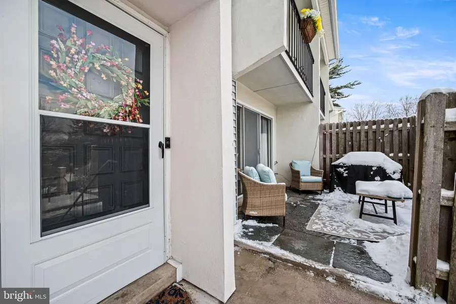 147 W Kenilworth Cir, Newtown Square, PA 19073 - Image #3