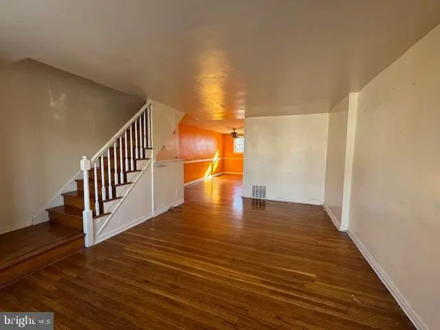 992 Taylor Dr, Folcroft, PA 19032 - #2